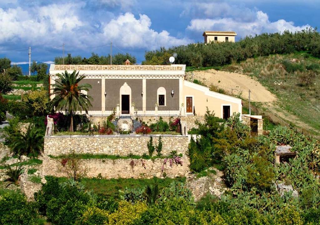 Vecchia Dimora Resort Centuripe ภายนอก รูปภาพ
