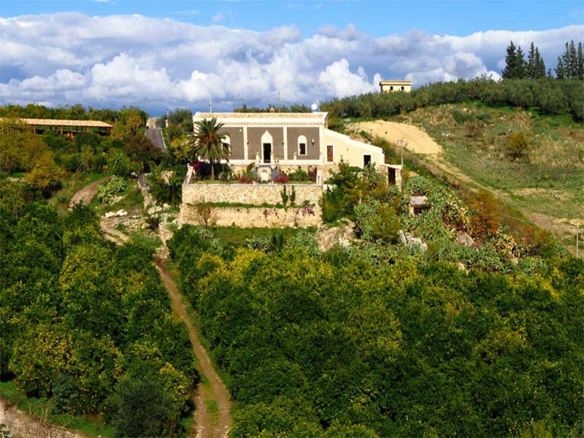 Vecchia Dimora Resort Centuripe ภายนอก รูปภาพ